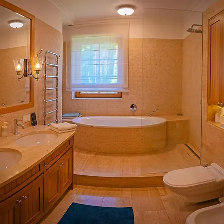 Stately In Warsaw * Magdalenka