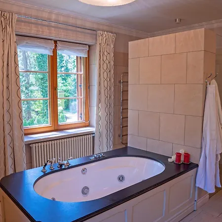 Stately In Warsaw Βίλα Magdalenka