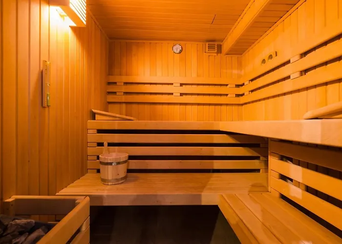 Stately In Warsaw Magdalenka