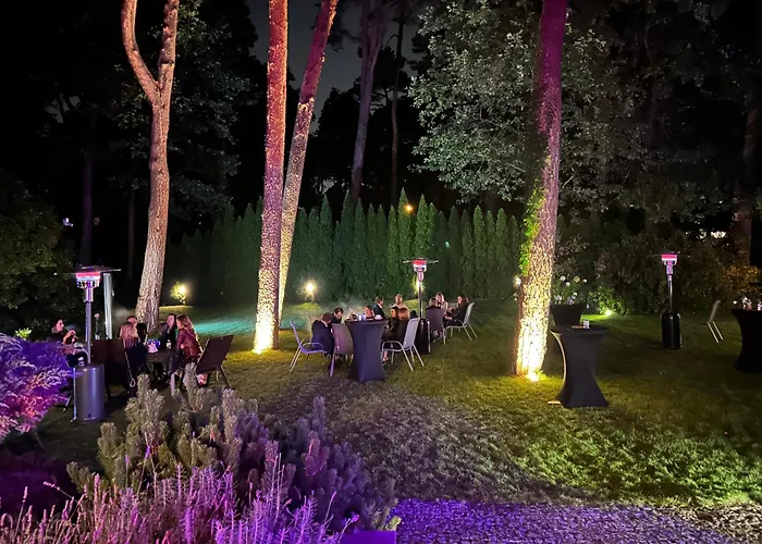 Stately In Warsaw * Magdalenka