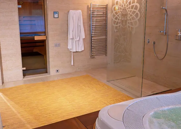 Stately In Warsaw Magdalenka